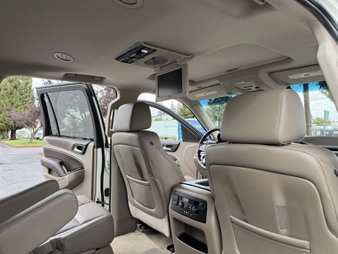 Used 2015 Chevrolet Tahoe LTZ image 36