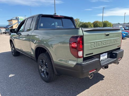 New 2026 Honda Ridgeline TrailSport image 3
