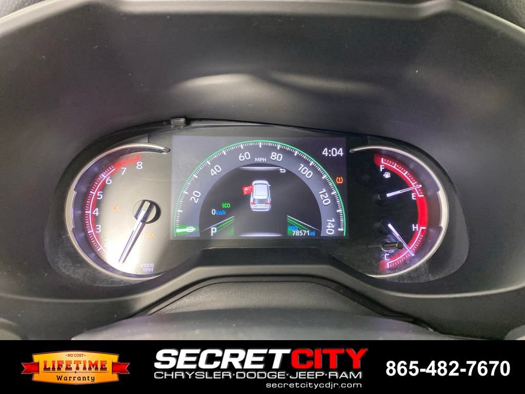 Used 2023 Toyota RAV4 LE AWD/4WD image 16