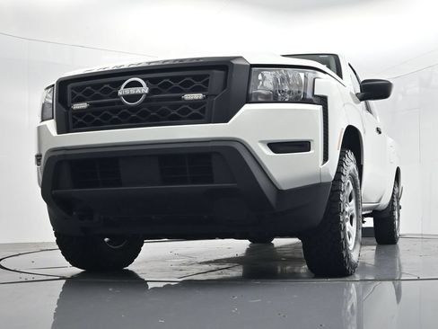 Used 2024 Nissan Frontier S AWD/4WD image 33