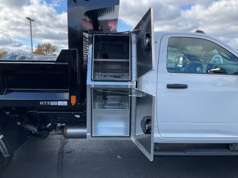 New 2026 RAM 5500 Tradesman w/ Chrome Appearance Group image 8