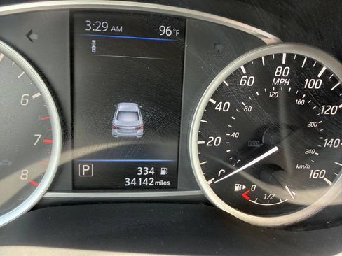 Used 2019 Nissan Sentra SR FWD image 12
