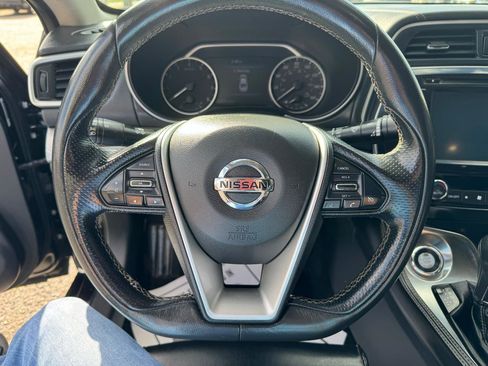 Used 2018 Nissan Maxima 3.5 SV image 18