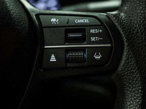 Used 2024 Honda Accord EX image 19