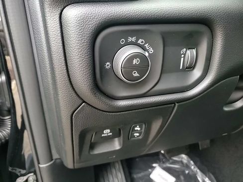 New 2026 RAM 1500 Big Horn w/ Night Edition AWD/4WD image 23