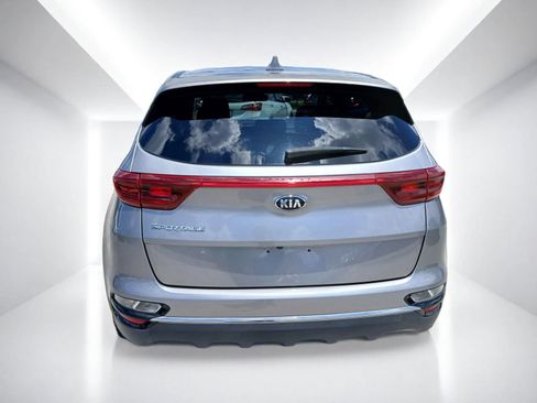 Used 2020 Kia Sportage LX FWD image 4