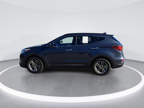 Used 2017 Hyundai Santa Fe Sport image 6