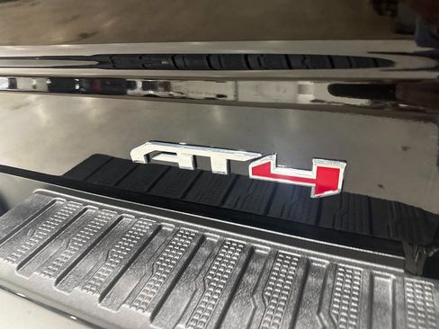 Used 2021 GMC Sierra 1500 AT4 image 36