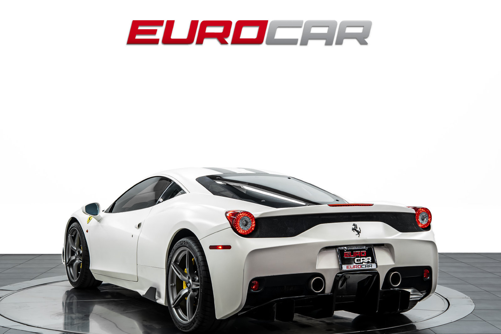 Used 2014 Ferrari 458 Speciale Coupe RWD image 3