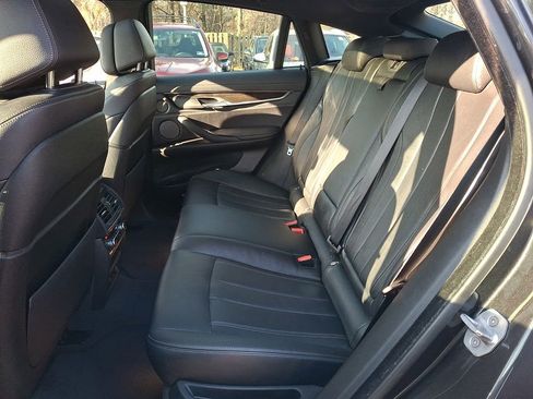 Used 2018 BMW X6 xDrive35i image 7