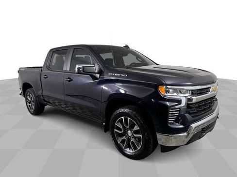 Used 2023 Chevrolet Silverado 1500 LT AWD/4WD image 2