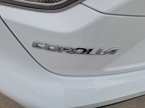 Used 2026 Toyota Corolla LE FWD image 13