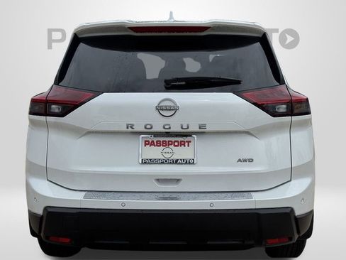 New 2026 Nissan Rogue SV image 5