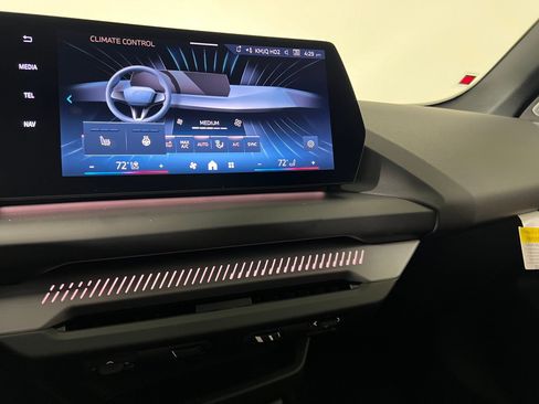 New 2026 BMW 228i xDrive w/ Premium Package image 27