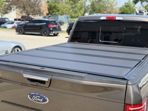 Used 2016 Ford F150 Lariat w/ Equipment Group 502A Luxury AWD/4WD image 8