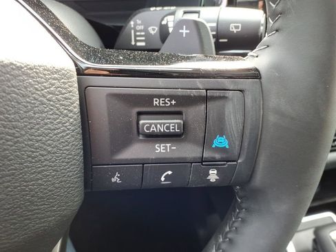 New 2026 Nissan Pathfinder SL image 21