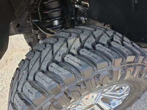 Used 2015 GMC Sierra 1500 Denali w/ Driver Alert Package image 37