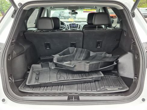Used 2021 Chevrolet Equinox Premier w/ Redline Edition AWD/4WD image 21
