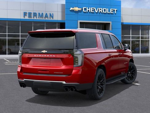 New 2025 Chevrolet Suburban Premier image 5