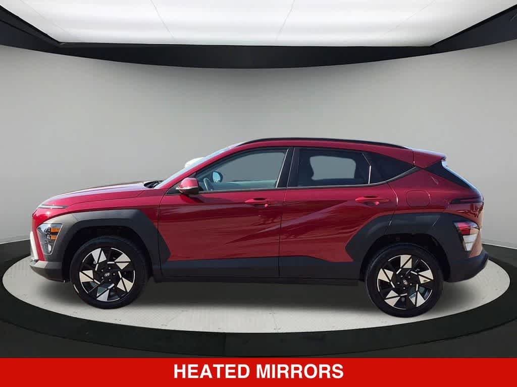 Used 2024 Hyundai Kona SEL AWD/4WD image 3