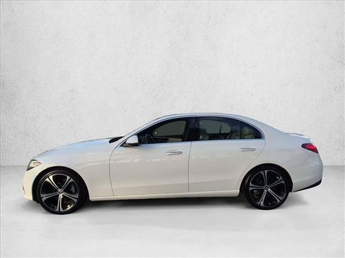 Used 2022 Mercedes-Benz C 300 Sedan image 9