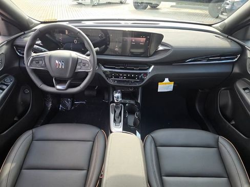 New 2026 Buick Envista Avenir image 13