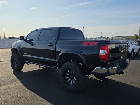 Certified 2017 Toyota Tundra SR5 AWD/4WD image 6