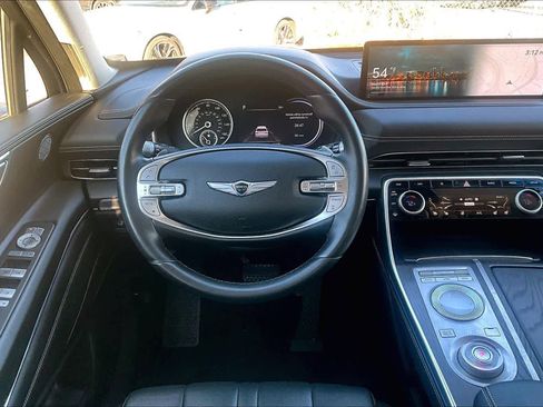 Used 2021 Genesis GV80 3.5T image 6