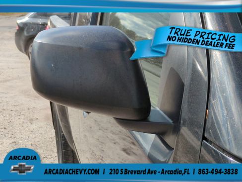 Used 2006 Nissan Frontier SE w/ (P01) Power Pkg AWD/4WD image 12