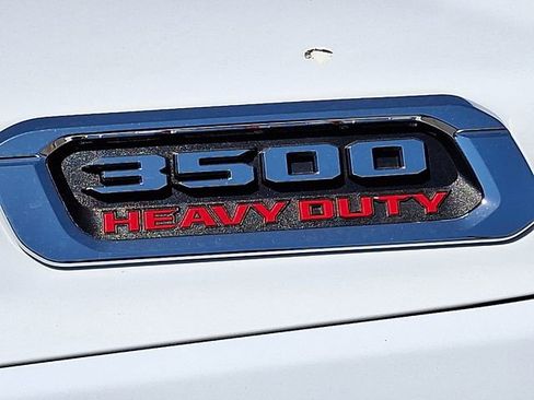 Used 2024 RAM 3500 Big Horn AWD/4WD image 27