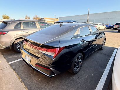 Used 2025 Hyundai Elantra Limited