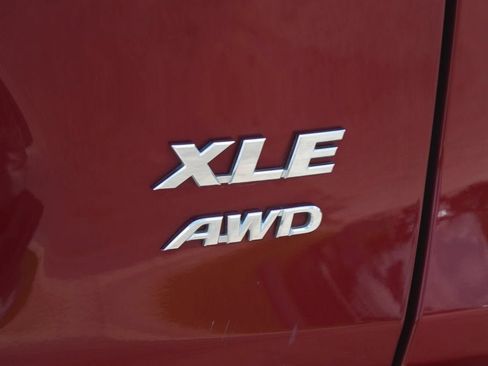 Used 2023 Toyota RAV4 XLE w/ Convenience Package AWD/4WD image 18