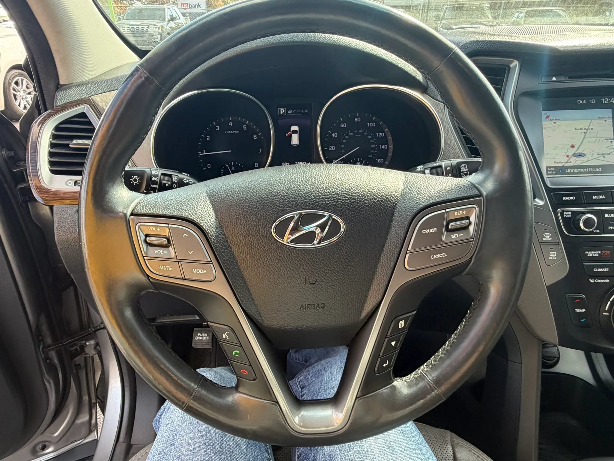 Used 2017 Hyundai Santa Fe Sport w/ 2.4L Tech Package 04 FWD image 19