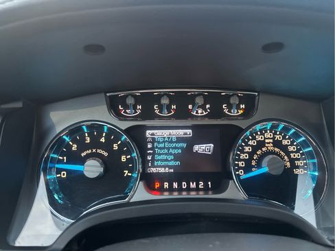 Used 2013 Ford F150 Platinum image 10