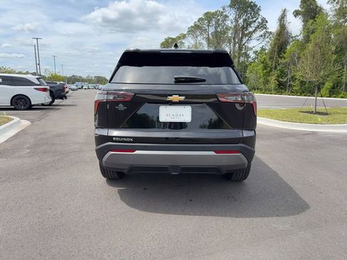 Used 2026 Chevrolet Equinox LT image 4