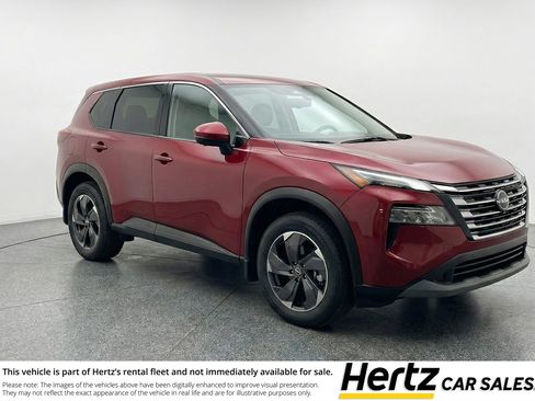 Used 2025 Nissan Rogue SV AWD/4WD image 1