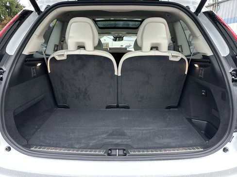New 2026 Volvo XC90 B6 Ultra image 14