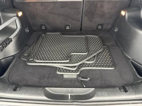 Used 2017 Jeep Cherokee Trailhawk w/ Cold Weather Group AWD/4WD image 27