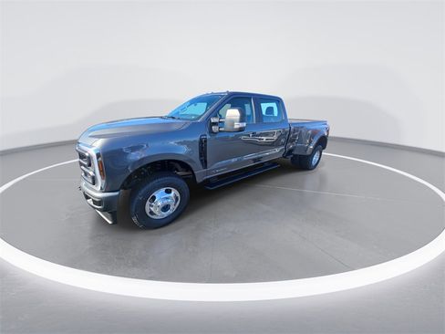 New 2026 Ford F350 XL w/ STX Appearance Package image 4