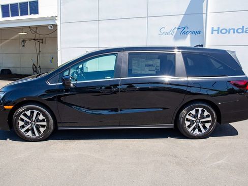 New 2026 Honda Odyssey EX-L image 9