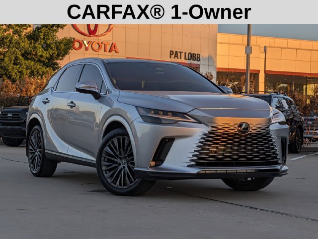 Used 2024 Lexus RX 350 FWD w/ Convenience Package image 2