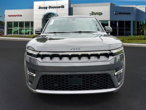 New 2026 Jeep Grand Wagoneer L Limited image 2