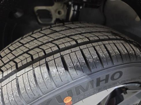 New 2026 Hyundai Kona Limited image 40