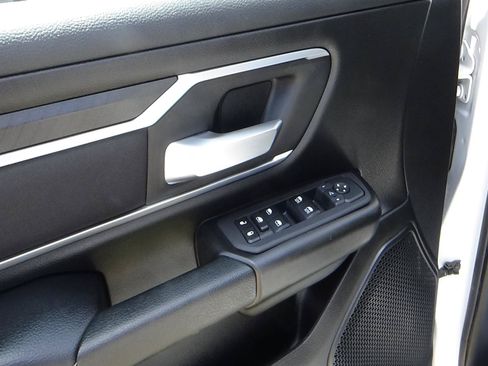 Certified 2025 RAM 1500 Big Horn AWD/4WD image 17