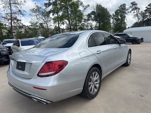 Certified 2018 Mercedes-Benz E 300 image 4