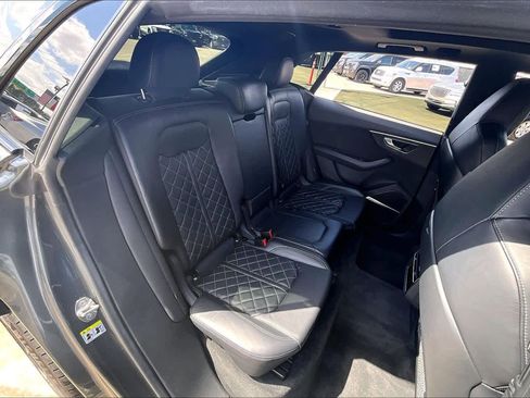 Used 2021 Audi SQ8 Premium Plus image 20