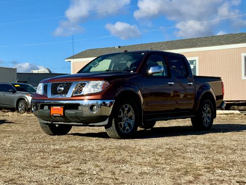 Used 2018 Nissan Frontier SL image 10