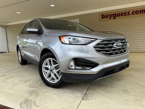 Used 2022 Ford Edge SEL w/ Convenience Package AWD/4WD image 2