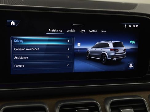 Used 2025 Mercedes-Benz GLS 450 4MATIC image 49