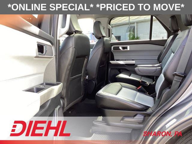 Certified 2022 Ford Explorer XLT w/ Equipment Group 202A AWD/4WD image 18